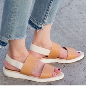 Everlane | Women's Tan and Cream Sandals